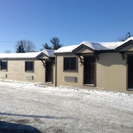 Le Petit Motel Napoleon Gatineau Exterior photo